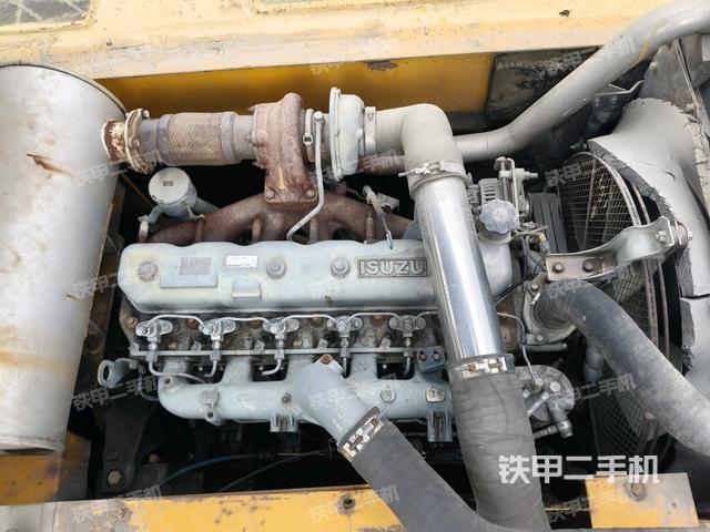 水箱+風(fēng)扇特寫(上車部件) 水箱+風(fēng)扇特寫(上車部件)