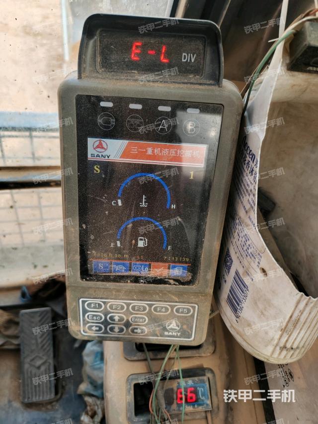 顯示屏?(駕駛室部分) 顯示屏?(駕駛室部分)