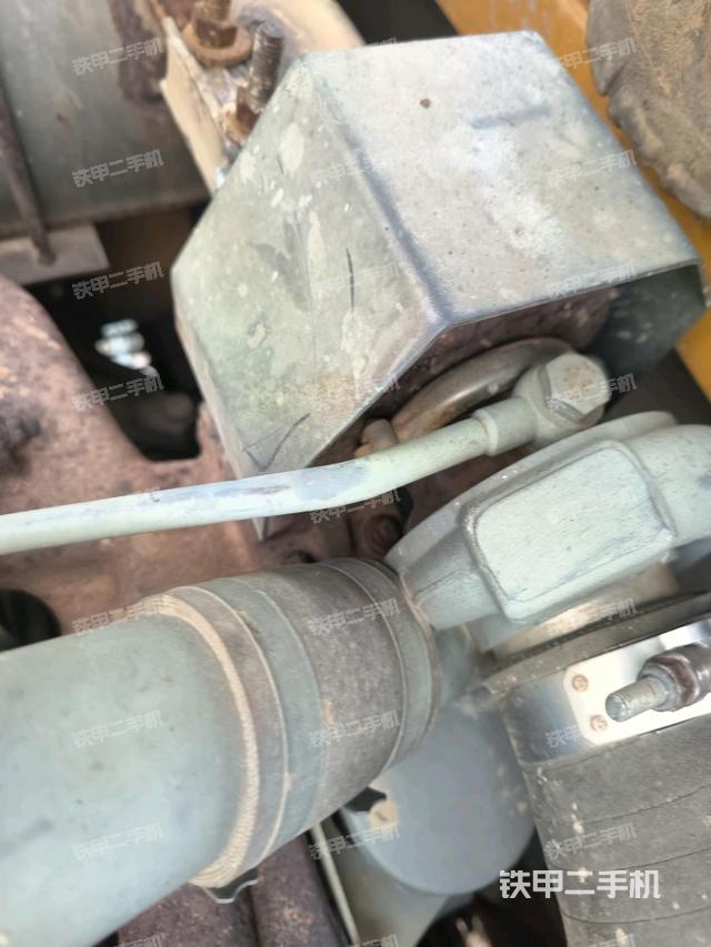 駕駛室頂部俯視（上車部件）