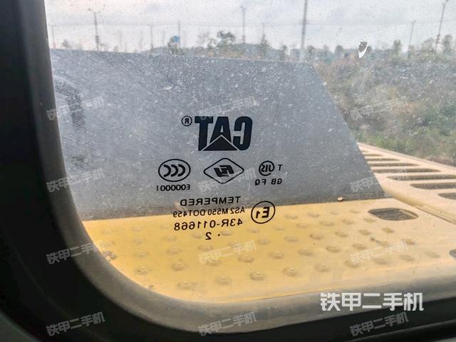 后窗玻璃角標(biāo)(駕駛室部分) 后窗玻璃角標(biāo)(駕駛室部分)