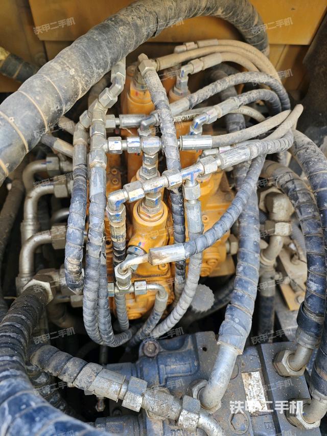 分配閥（上車部件）