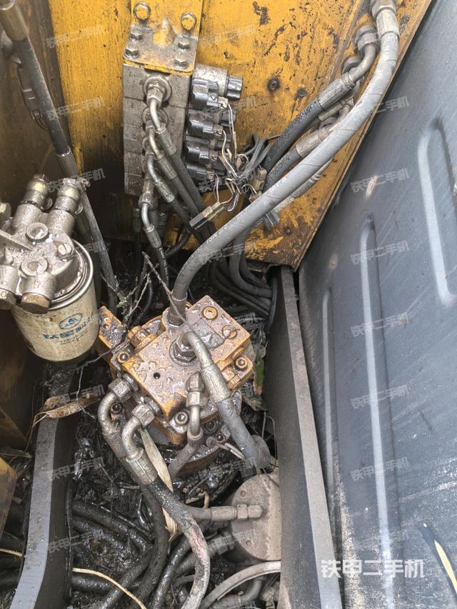 分配閥(上車部件) 分配閥(上車部件)