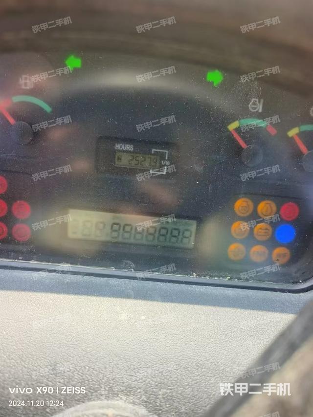 駕駛室操作臺（整機外觀及大件）