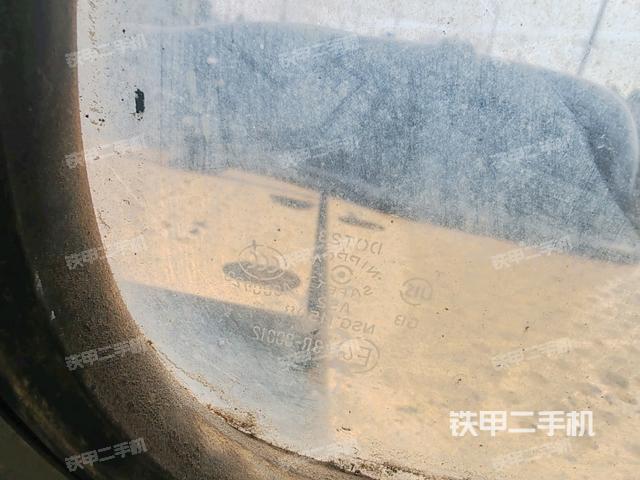 后窗玻璃角標(biāo)(駕駛室部分) 后窗玻璃角標(biāo)(駕駛室部分)