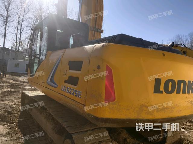 整機(jī)右后45°（整機(jī)外觀）