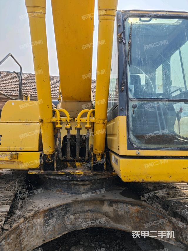 大臂油缸整體?豎拍（工作和回轉(zhuǎn)裝置）