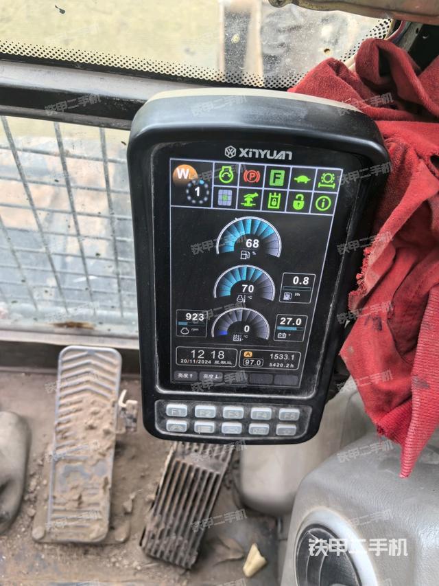 小時(shí)表(駕駛室部分) 小時(shí)表(駕駛室部分)