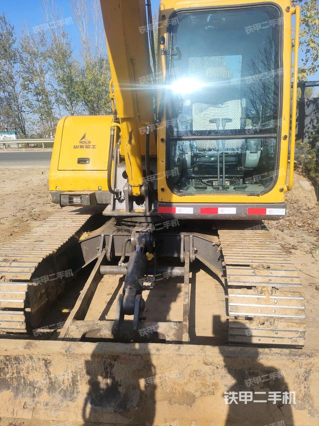 轉盤和下車架正前（工作和回轉裝置）