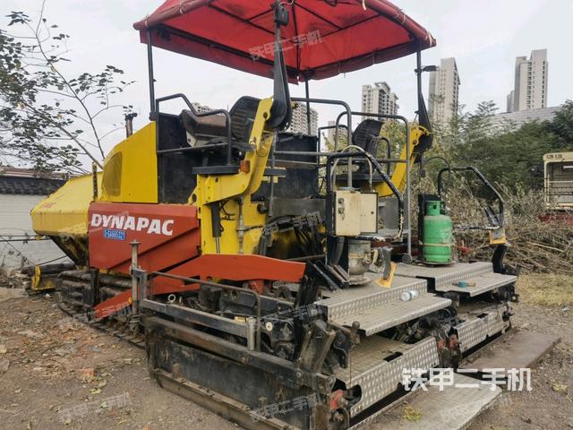 整機(jī)左側(cè)（設(shè)備外觀及核心部件）