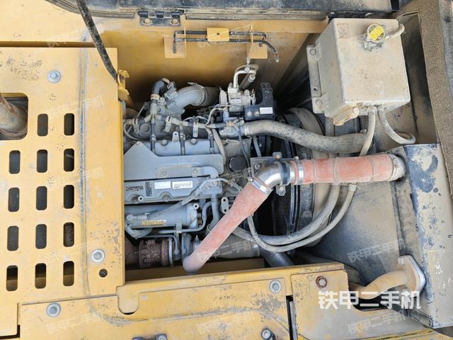 發(fā)動機室（上車部件）