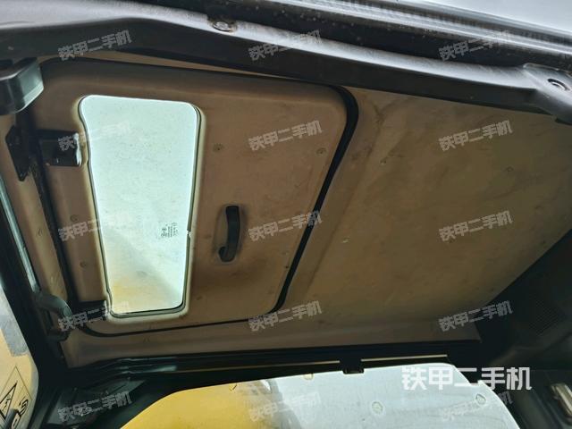 頂棚整體（駕駛室部分）