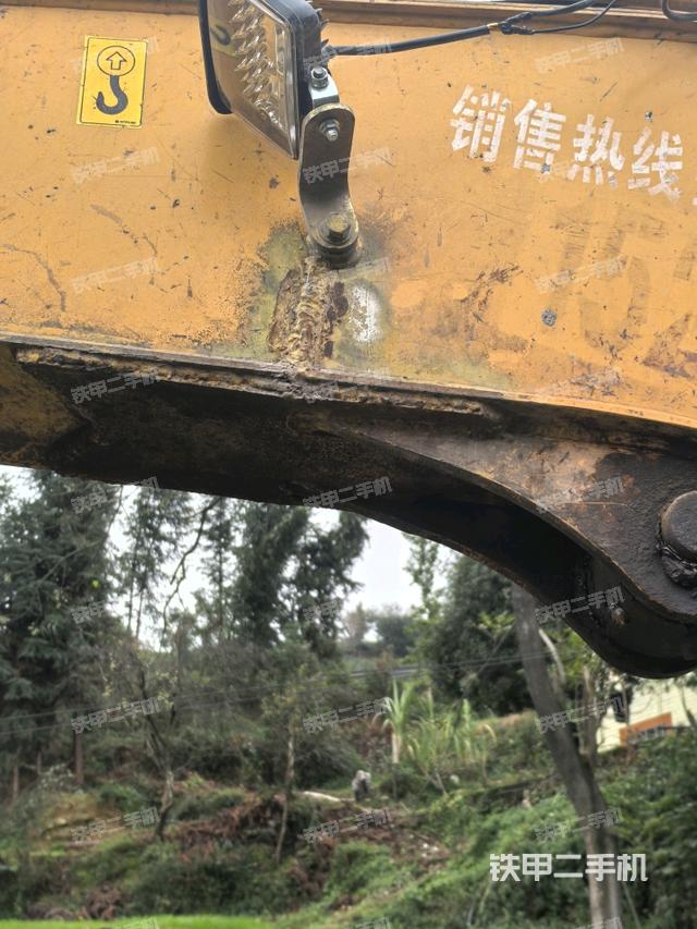 小臂整體右前(工作和回轉(zhuǎn)裝置) 小臂整體右前(工作和回轉(zhuǎn)裝置)