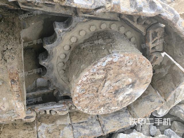 左驅(qū)動(dòng)輪(行走機(jī)構(gòu)) 左驅(qū)動(dòng)輪(行走機(jī)構(gòu))