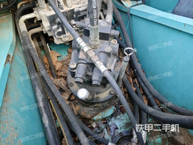 發(fā)動機(jī)室(上車部件) 發(fā)動機(jī)室(上車部件)