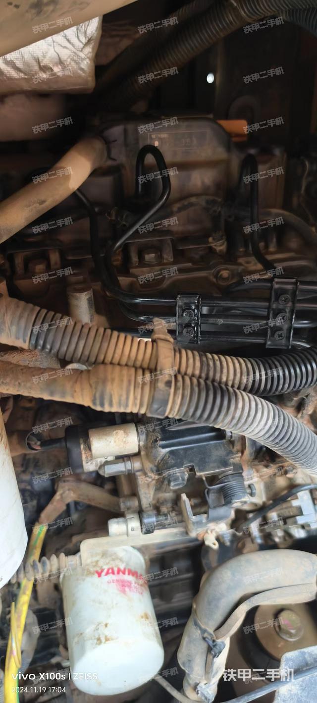 發(fā)動機整體俯視（整機外觀）