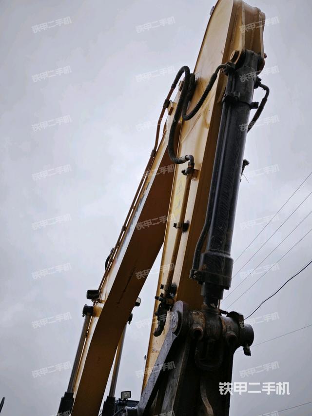 小臂整體右前（工作和回轉(zhuǎn)裝置）