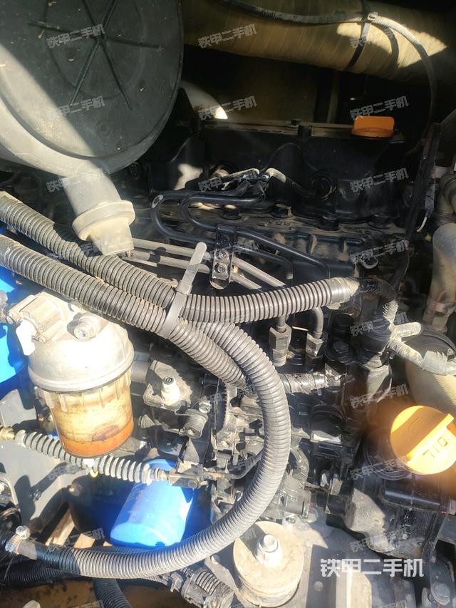 發(fā)動機(jī)整體俯視（整機(jī)外觀）