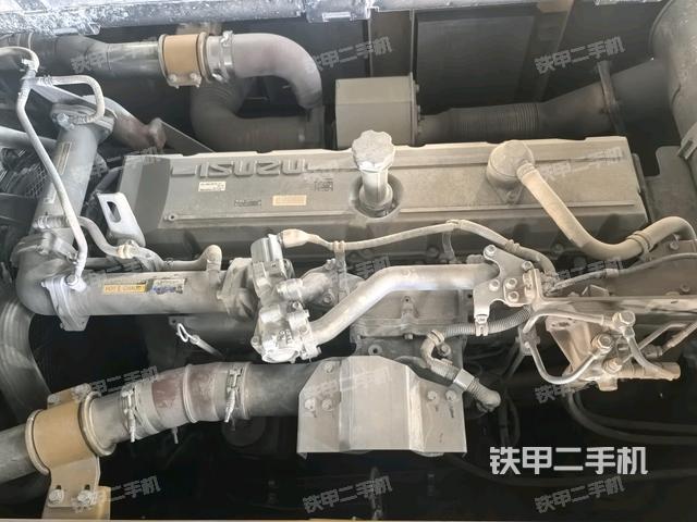 發(fā)動機整體俯視(整機外觀) 發(fā)動機整體俯視(整機外觀)