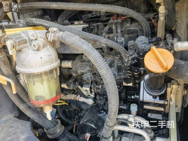 發(fā)動(dòng)機(jī)整體俯視（整機(jī)外觀）