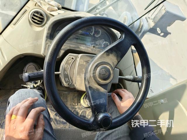 頂棚整體  內(nèi)（駕駛室部分）