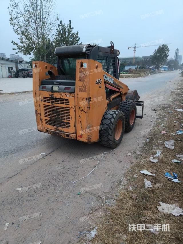 整機(jī)右后45°（設(shè)備外觀及核心部件）