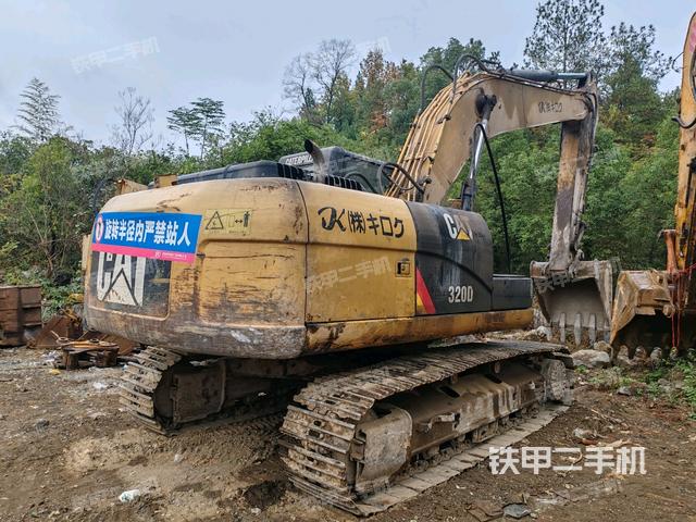 整機右后45°(整機外觀) 整機右后45°(整機外觀)