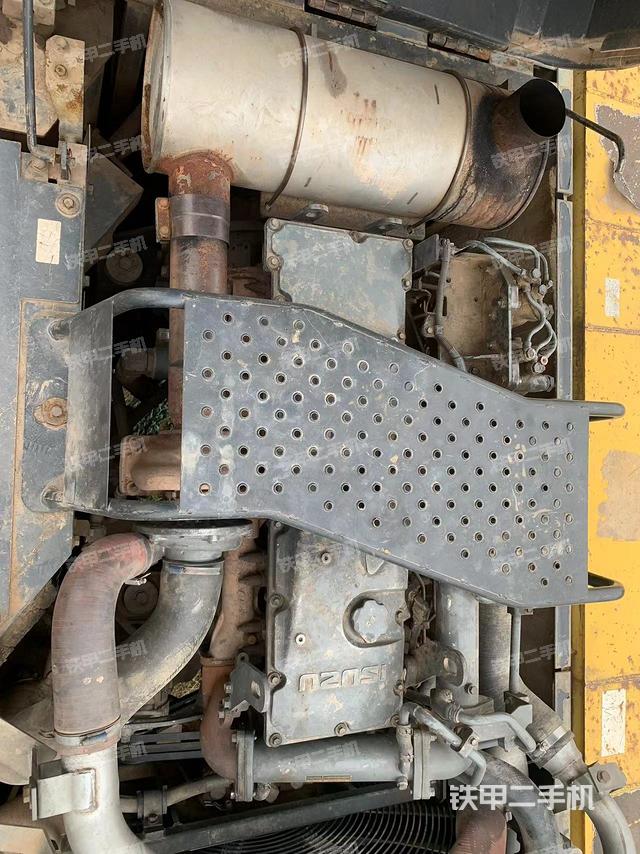 發(fā)動(dòng)機(jī)整體俯視（整機(jī)外觀）