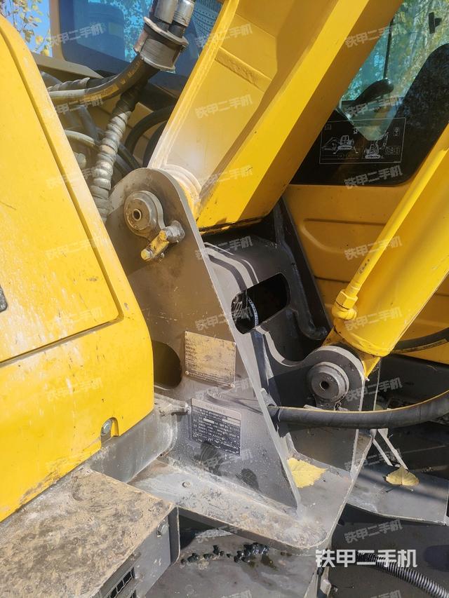 大臂根部?斜（工作和回轉裝置）