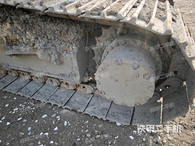 右側(cè)行走馬達(dá)蓋板(行走機(jī)構(gòu)) 右側(cè)行走馬達(dá)蓋板(行走機(jī)構(gòu))