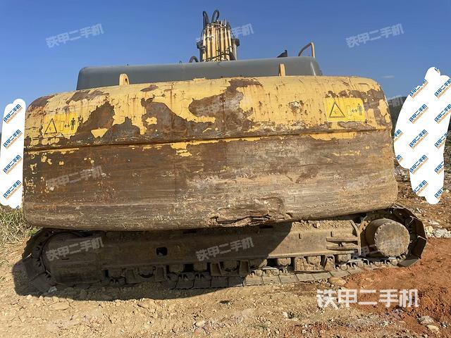 右前45(整機(jī)外觀) 右前45(整機(jī)外觀)