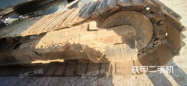 單側履帶整體(整機外觀) 單側履帶整體(整機外觀)