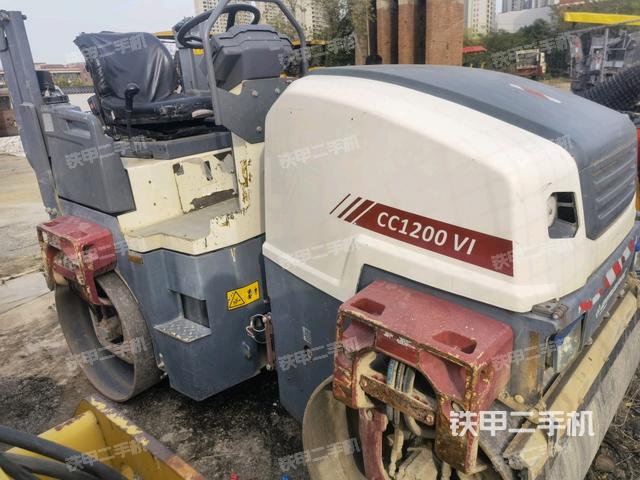 整機(jī)右側(cè)（設(shè)備外觀及核心部件）