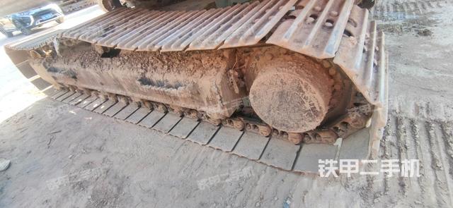 單側履帶整體（整機外觀）