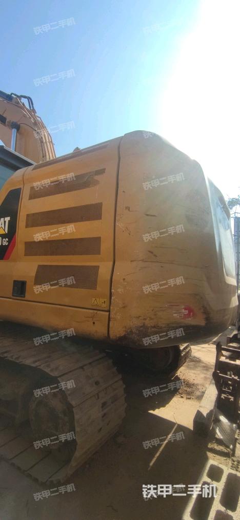 整機右后45°(整機外觀) 整機右后45°(整機外觀)