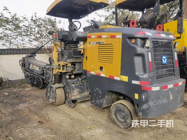 整機左側(cè)（設(shè)備外觀及核心部件）