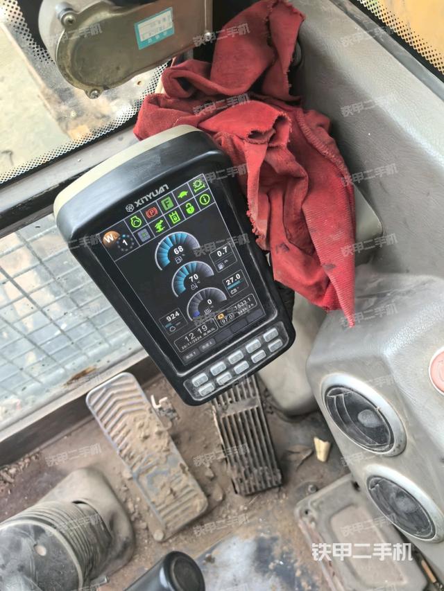 顯示屏?(駕駛室部分) 顯示屏?(駕駛室部分)