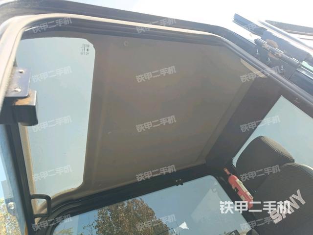 頂棚整體（駕駛室部分）