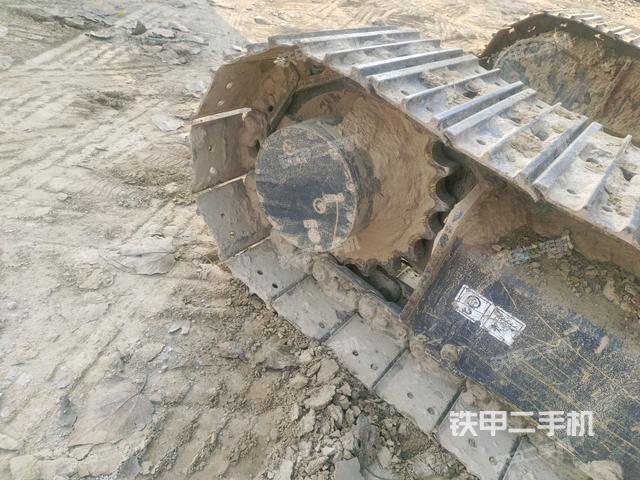 右驅(qū)動(dòng)輪(行走機(jī)構(gòu)) 右驅(qū)動(dòng)輪(行走機(jī)構(gòu))