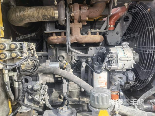 發(fā)動機（設(shè)備外觀及核心部件）