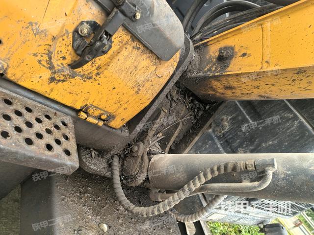 大臂根部?斜(工作和回轉(zhuǎn)裝置) 大臂根部?斜(工作和回轉(zhuǎn)裝置)