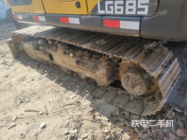 右側履帶整體?（行走機構）