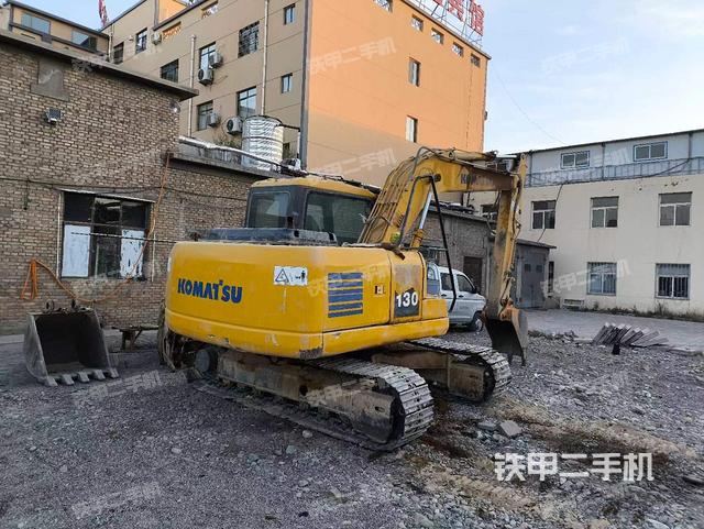 整機(jī)右后45°(整機(jī)外觀) 整機(jī)右后45°(整機(jī)外觀)
