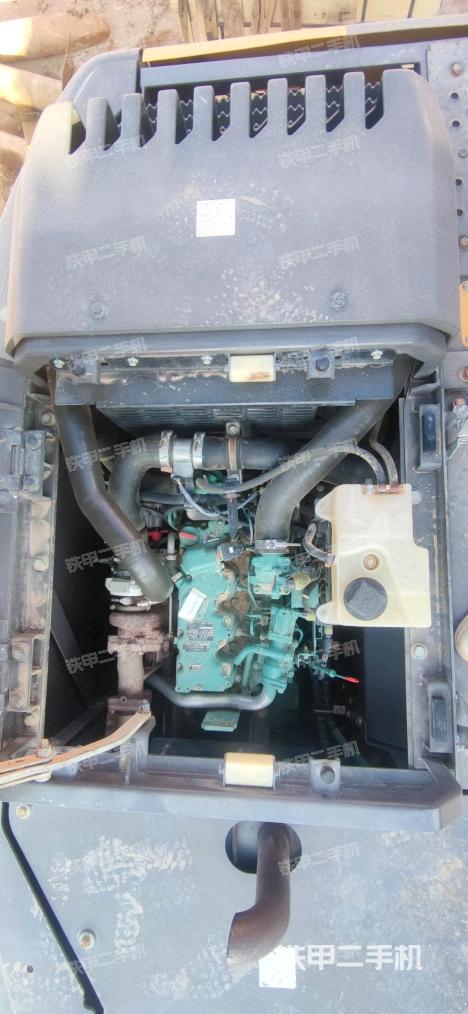 發(fā)動機整體俯視（整機外觀）