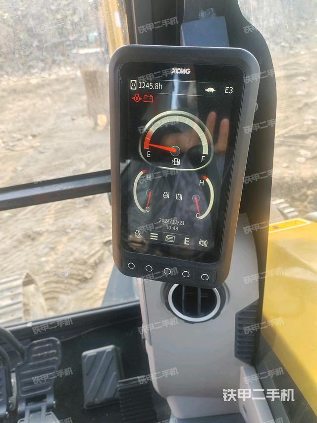 小時(shí)表(駕駛室部分) 小時(shí)表(駕駛室部分)