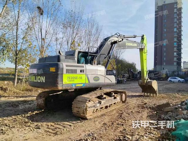 整機右后45°（整機外觀）