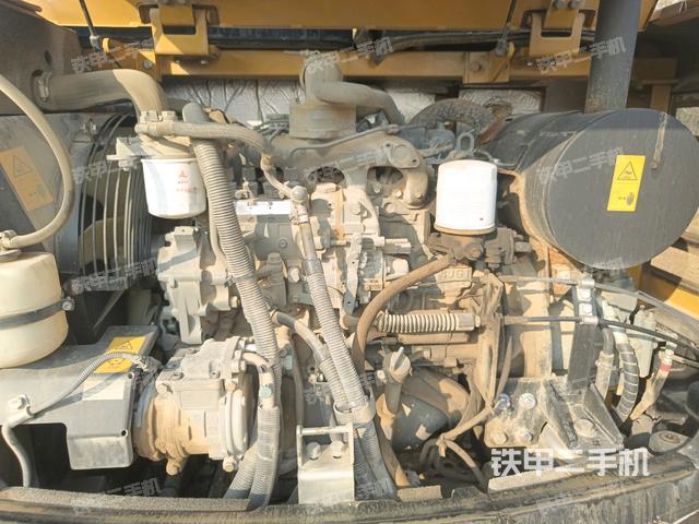 回轉(zhuǎn)馬達（上車部件）