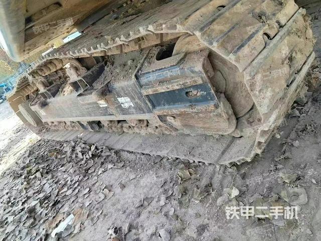 單側(cè)履帶整體（整機外觀）