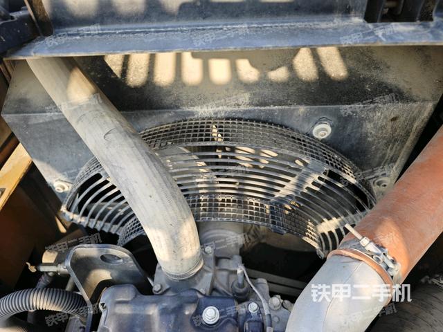 水箱+風扇特寫（上車部件）