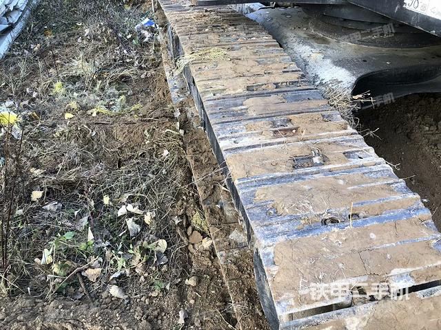 單側履帶整體（整機外觀）