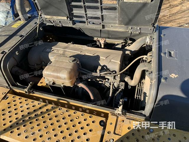 發(fā)動機(jī)整體俯視（整機(jī)外觀）